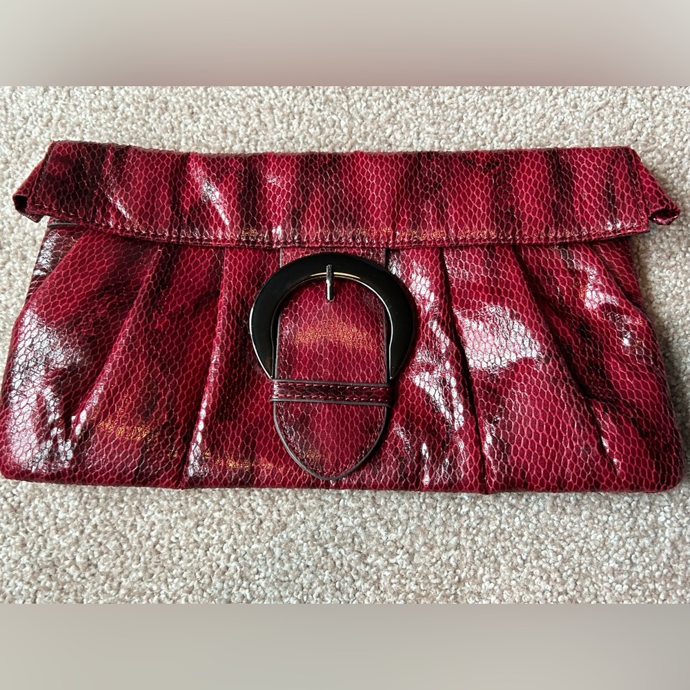 THE LIMITED clutch purse -Excellent condition! Red wine color